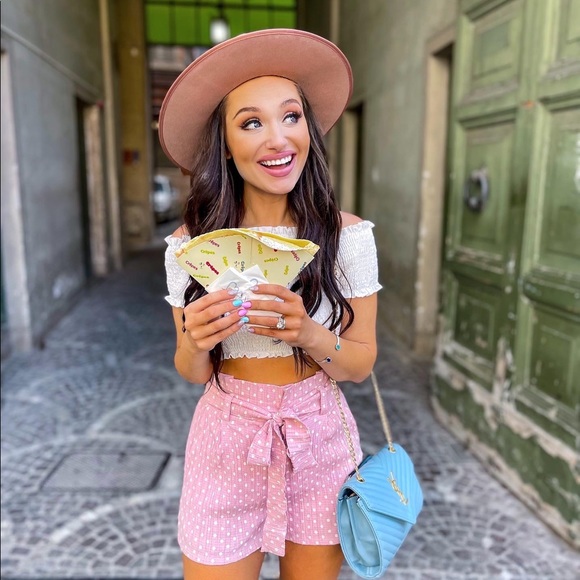 MYSTERY BOX! - Picture 4 of 16